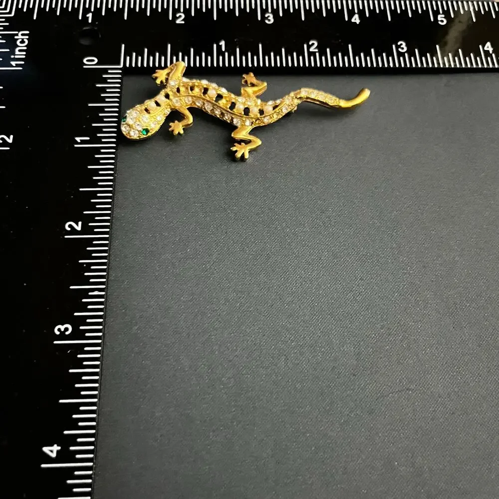 Gold Tone Gecko Lizard Brooch Rhinestone Greeb Eyes Animal Pin Statement‎ 2.75
